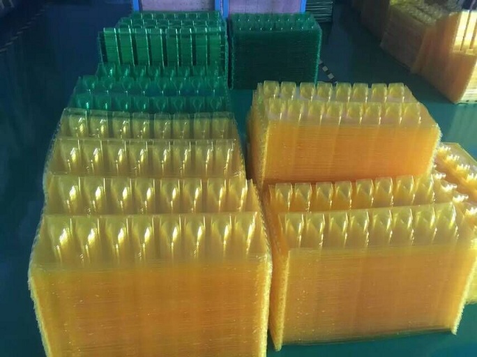 吸塑包装.jpg 吸塑包装.jpg