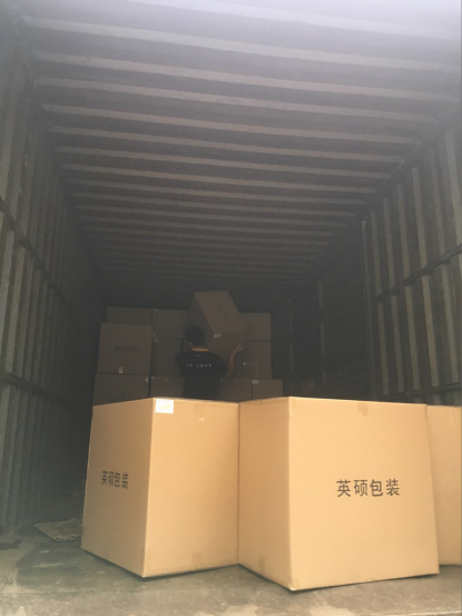 吻合器医疗吸塑盒生产图 吻合器医疗吸塑盒生产图